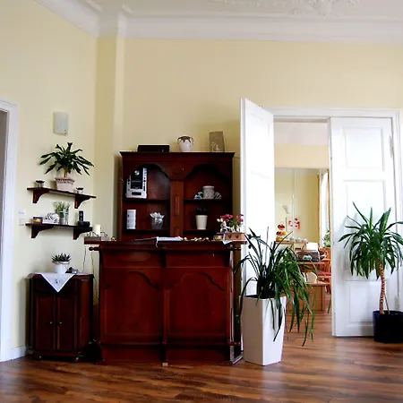 The Avalon - Altstadt Hotel 2*