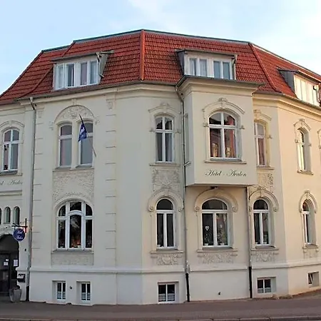 Hotel The Avalon - Altstadt 3*