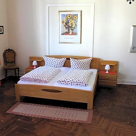 The Avalon - Altstadt מלון 3*
