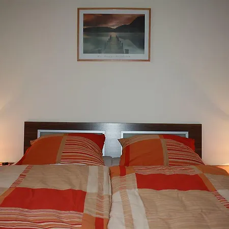 Hotel The Avalon - Altstadt 2*