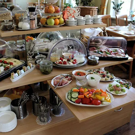 The Avalon - Altstadt Hotel